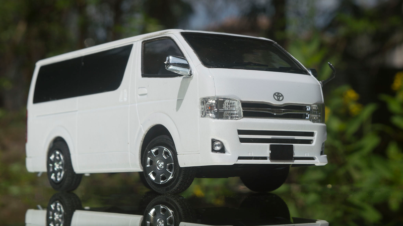 Illustration for article titled Super Saturday - Aoshima Toyota Hiace